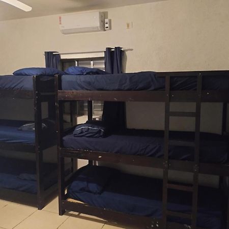 Oasis Hostel E Pousada Itanhaém Buitenkant foto